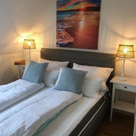 Fewo Schroeder - Bude 63A - Mit Strandkorb Am Meer - Inklusive Bettwaesche Und Handtuecher Westerdeichstrich Bagian luar foto